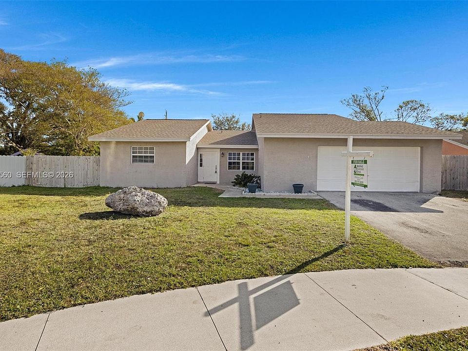 1st image of 1745 N Goldeneye Ln