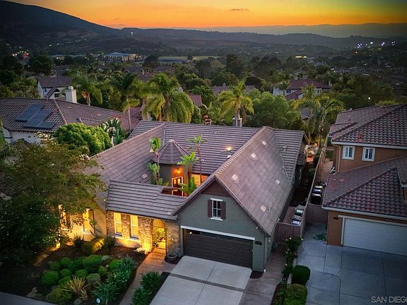 3rd image of 15362 Falcon Crest Ct