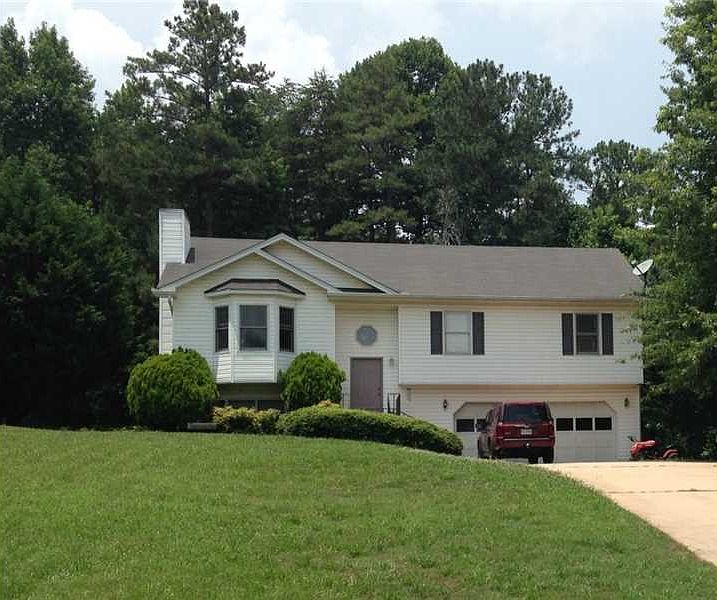 2nd image of 5214 Strickland Rd