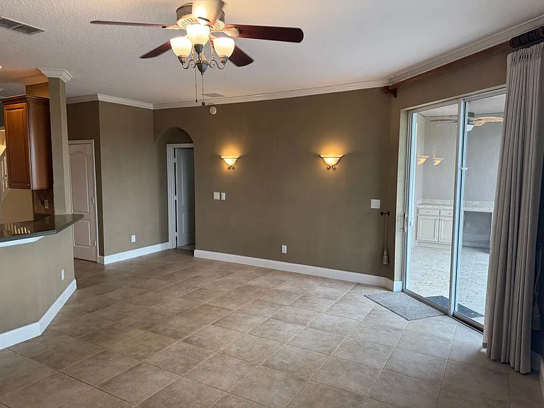 34314 Tuscany Ave — Photo 11