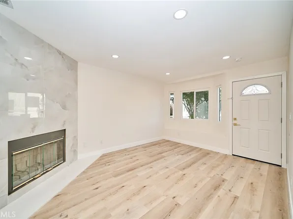 1423 S White Ave APT A, Pomona, CA 91766