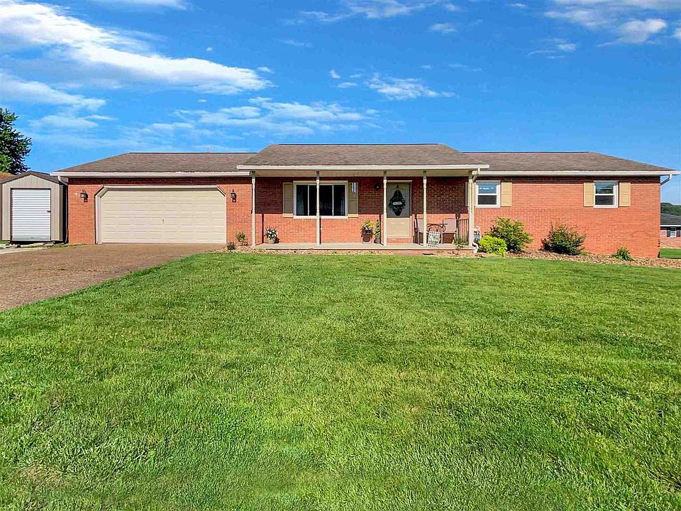 1st image of 1106 Oakwood Dr