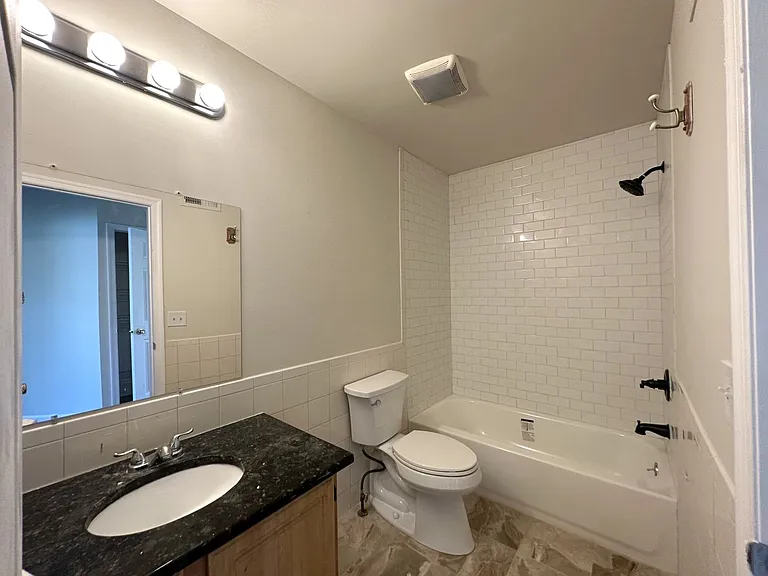 52 Victoria Dr — Photo 11