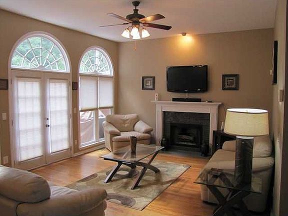 4th image of 4216 Lazy Creek Dr