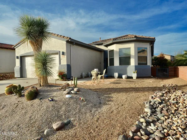 938 W Ashworth Rd, Green Valley, AZ 85614