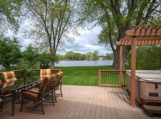 3316 S Shore Dr, Hubertus, WI 53033