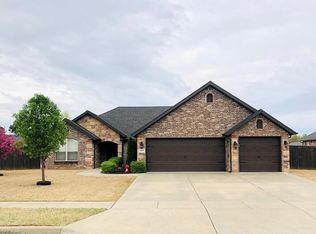 4963 W Tumbleweed St, Fayetteville, AR 72704