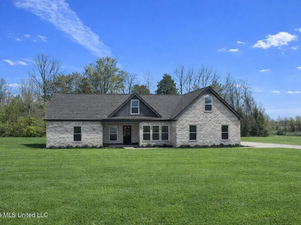 210 Rowell Rd, Coldwater, MS 38618