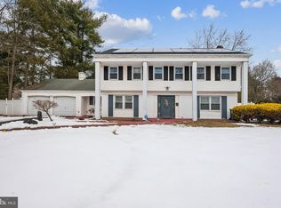 77 Winterberry Ln, Willingboro, NJ 08046
