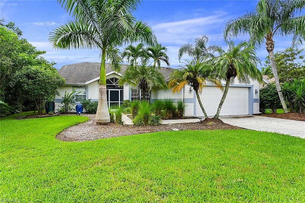 3 bed, 2.0 bath, 1823 sqft, $6,950 — Photo 2