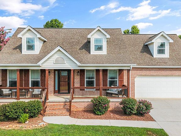 3rd image of 3621 Touchstone Dr