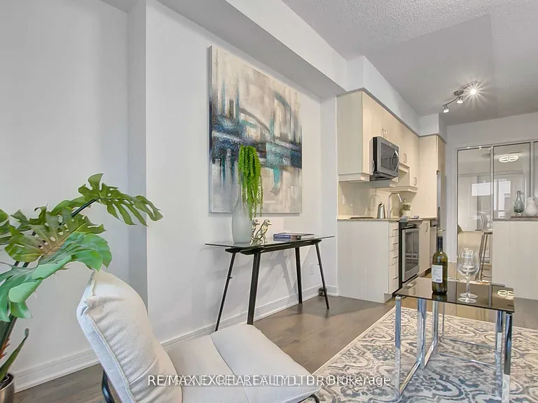 9199 Yonge St #608 — Photo 18