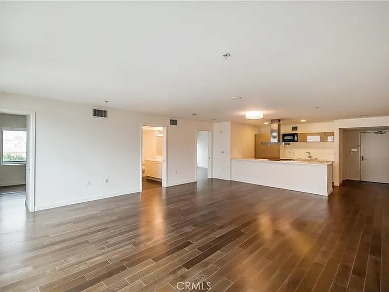 901 S Flower St #616 — Photo 3