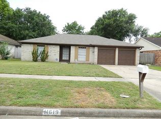 11619 South Dr, Houston, TX 77099