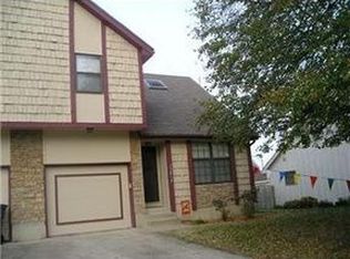 15812 W 127th Ter, Olathe, KS 66062