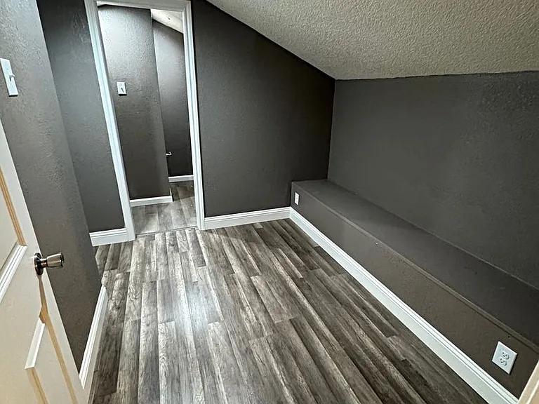 2312 Lisa Ln — Photo 19