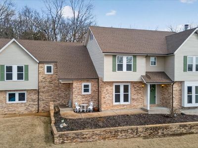1102 Lakeview Dr, Pacific, MO, 63069