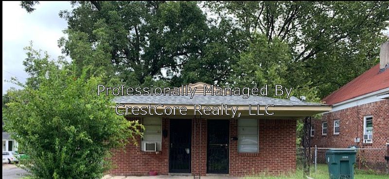 1st image of 834 Whitford Pl