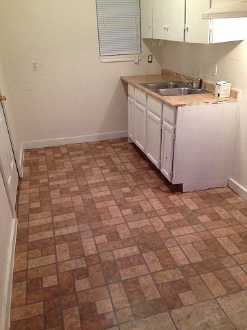 2nd image of 15 Acapulco Ave