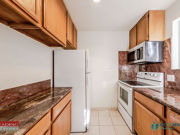 4th image of 1447 Lombard St #A