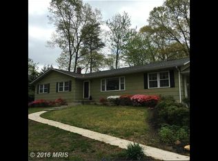 150 Oak Dr, Pasadena, MD 21122