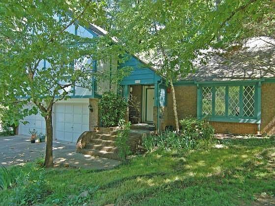 1st image of 2110 Buckingham Cir