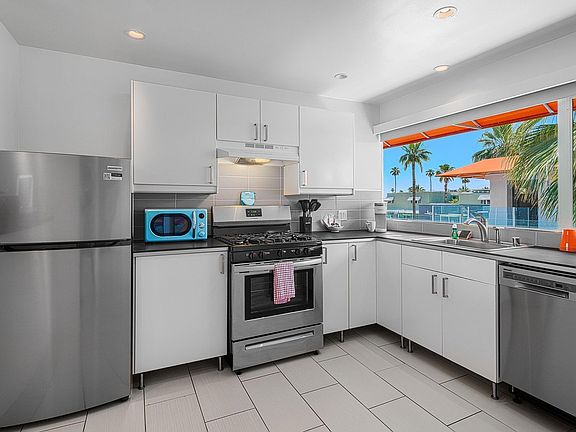 4th image of 140 W Via Lola APT 209