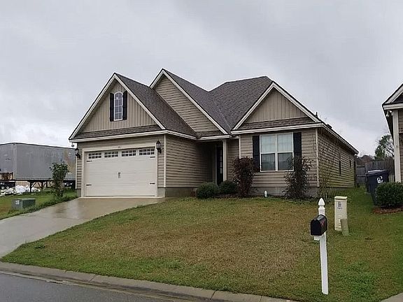 3rd image of 4207 Shadow Garden Dr