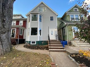 404 Heberton Ave, Staten Island, NY 10302