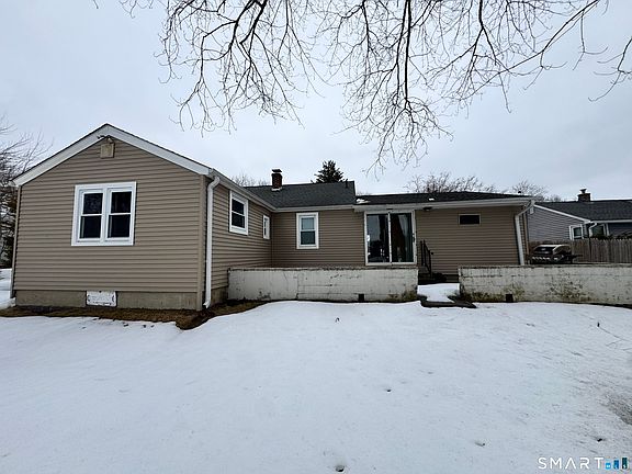 2nd image of 10 Hamilton Court