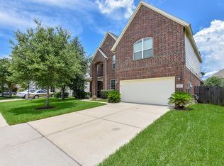 2403 Chase Harbor Ln, Pearland, TX 77584