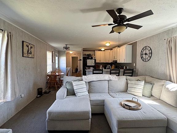 4th image of 2 Ponderosa Ln