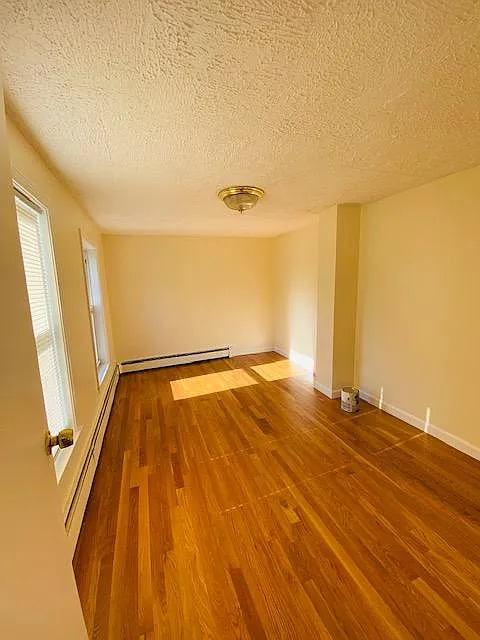 Building Photo - 9 Parker St #2
