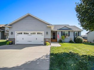 3900 S Outfield Ave, Sioux Falls, SD 57110