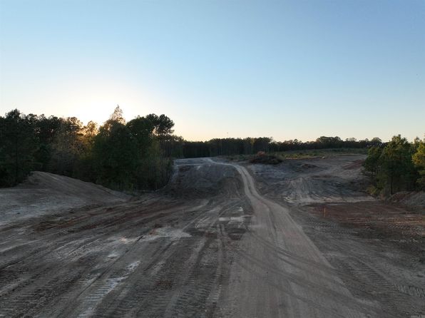 (undisclosed Address), West Memphis, AR 72301