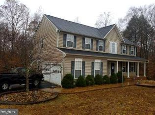 75 Crowncrest Rd, Fredericksburg, VA 22406