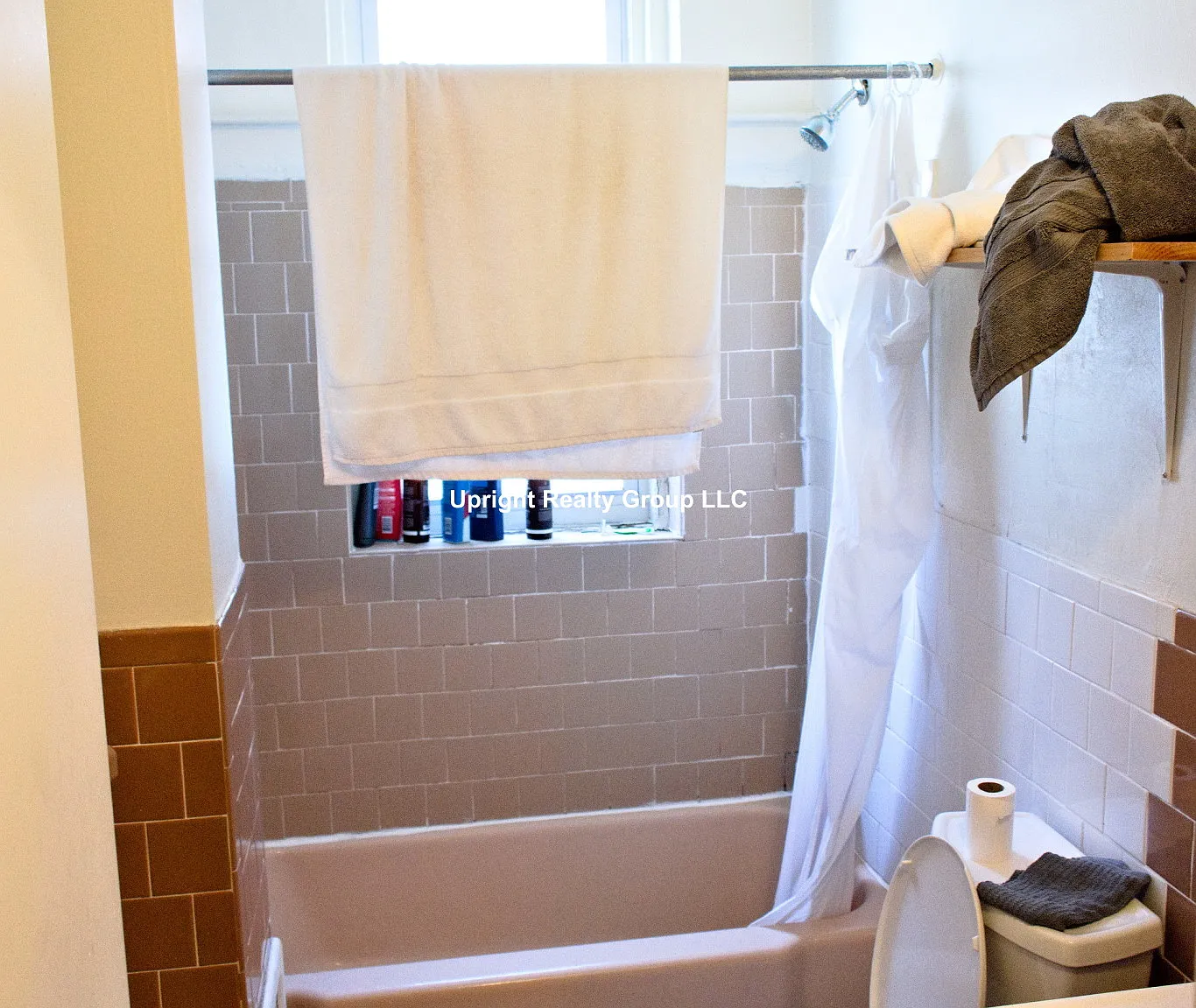 Lancaster Street Brookline Apartment — Photo 2