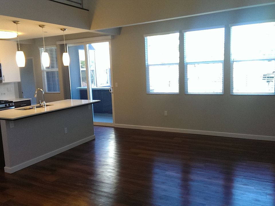 1st image of 1016 Lake St APT E