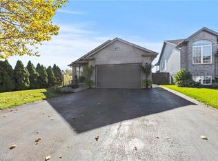 3579 Carver St, Fort Erie, ON L0S 1S0