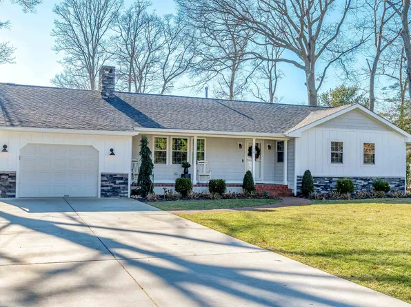 19 Heritage Dr, Cape May Court House, NJ 08210