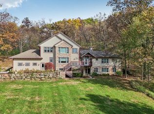 4494 Oak Valley Rd, Cross Plains, WI 53528