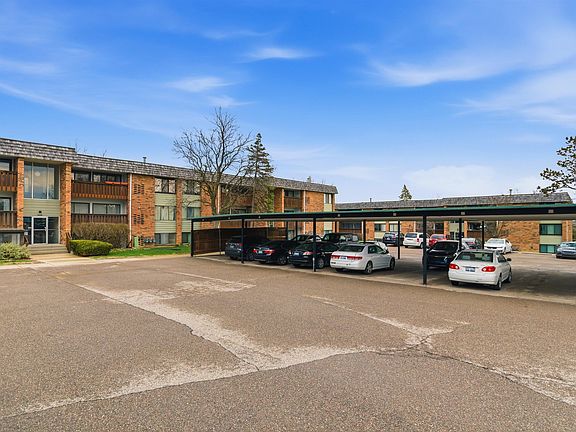 2nd image of 1235 S Maple Rd APT 201