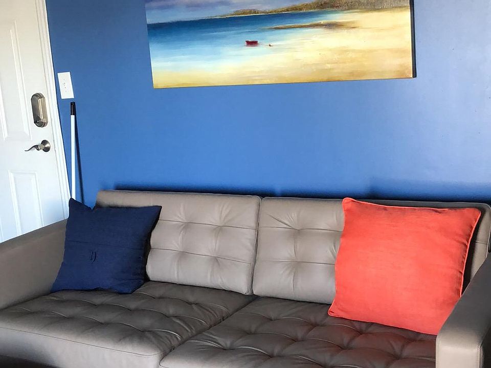 1st image of 209 Seahorse Dr SE #A