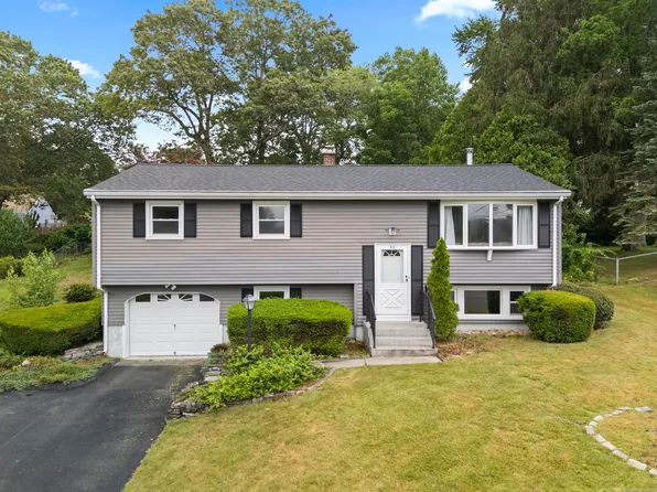 39 Laurel Drive, Montville, CT 06370