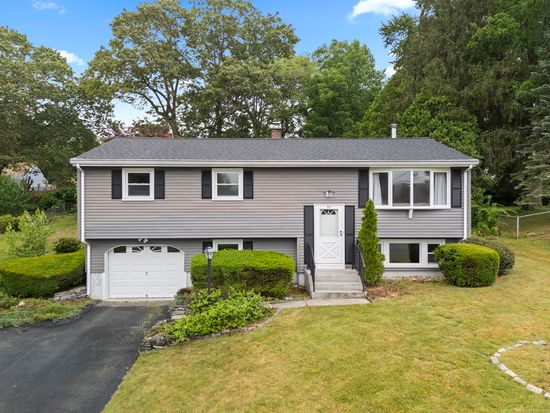 39 Laurel Drive, Oakdale, CT 06370