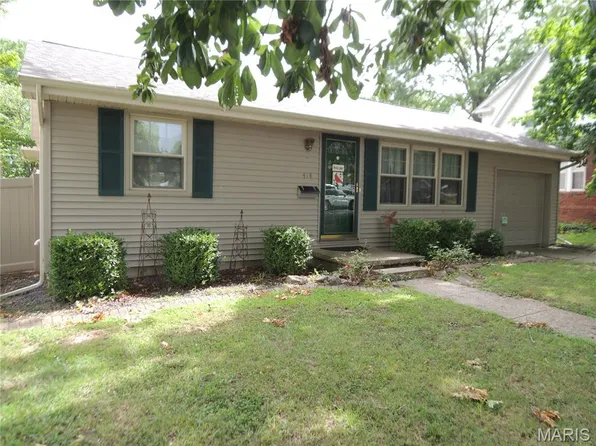 414 E Oak St, Greenville, IL 62246