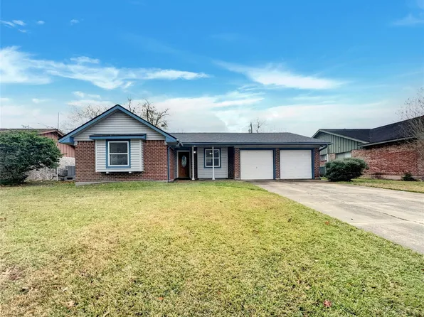 2103 Williamsburg Ct N, League City, TX 77573