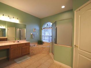 202 Carisbrooke St, Ocoee, FL 34761