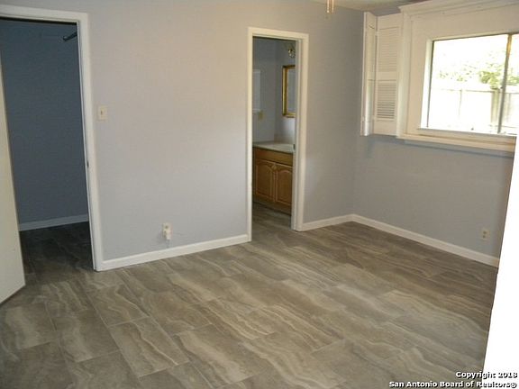 3rd image of 12314 Alexandria Dr