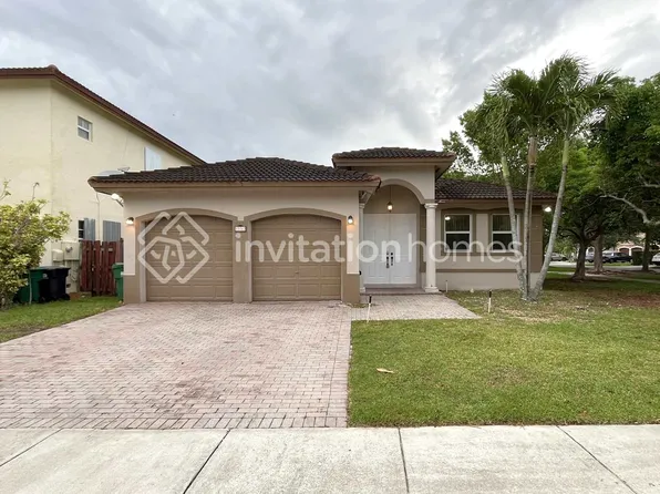 17717 SW 135th Ct, Miami, FL 33177